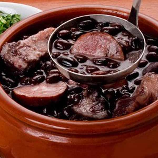 Clima perfeito para saborear uma deliciosa feijoada neste sábado no Brumado Restaurante