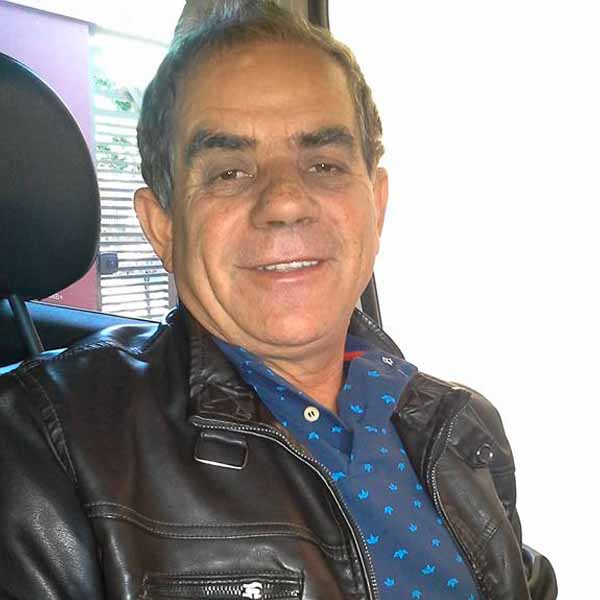 Sidnei Cabral celebra mais um ano de vida