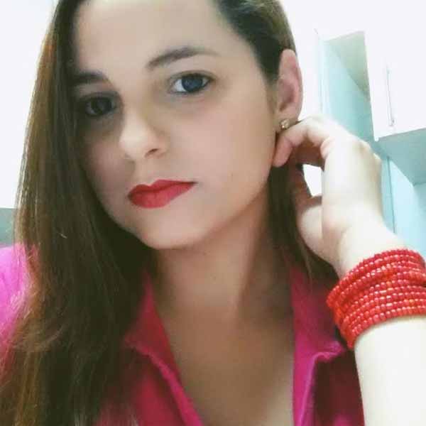 Maria Eduarda completa idade nova