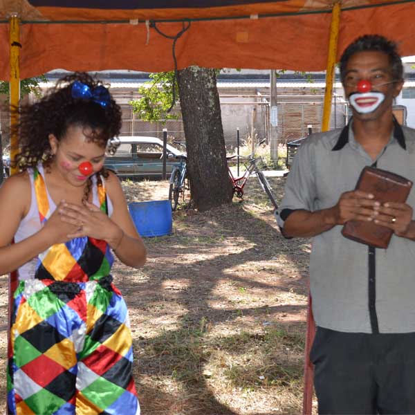 Comunidade Evangélica Cristo Vive realiza tarde de diversão para a criançada
