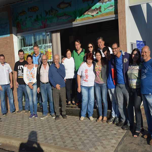 Depósito de Gas Pai & Filho recebe o terço empresarial