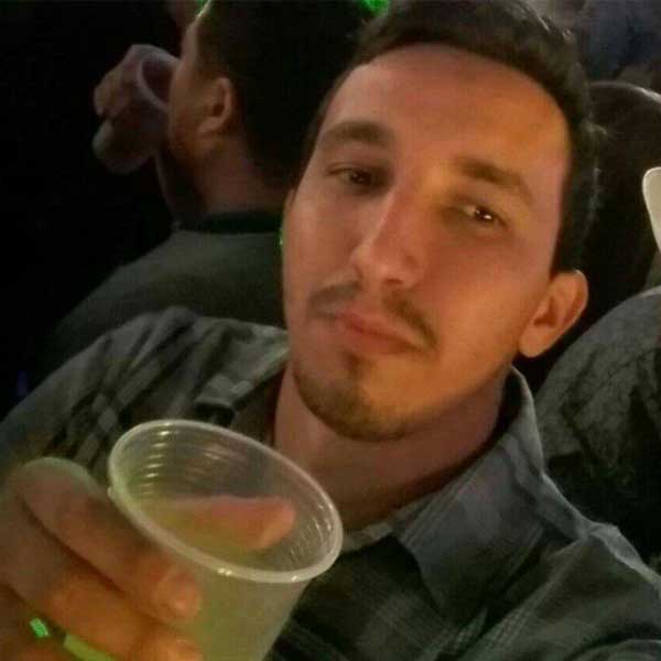 Mulher assassina homem a facadas durante churrasco em Assis