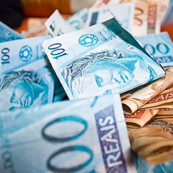 Paraguaçuense pé quente fatura R$ 2 mil no Hiper Saúde