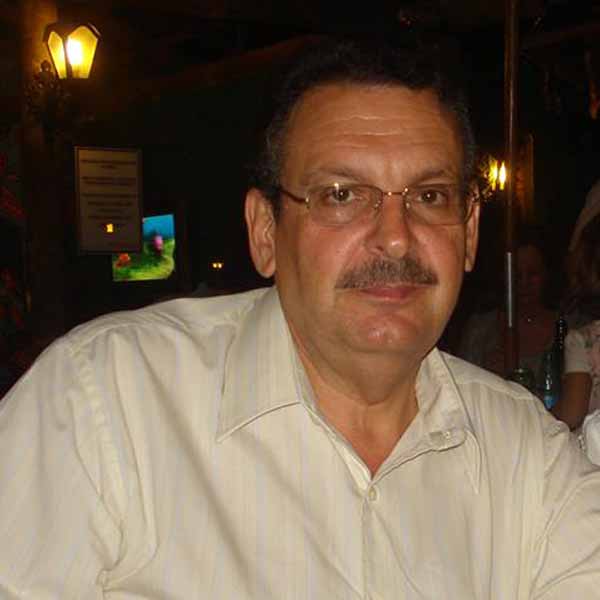 Américo Ventura apaga velinhas neste sabado