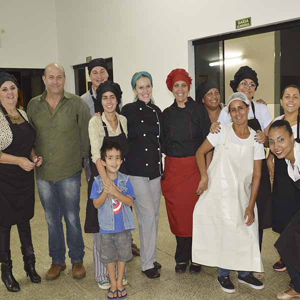 Alunos do curso de Turismo Rural colocam em prática ensinamentos e realizam jantar