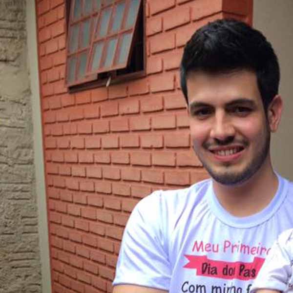 Rodrigo Lacerda celebra mais um ano de vida