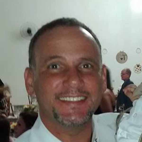 Osmar Trigo apaga velinhas nesta quarta