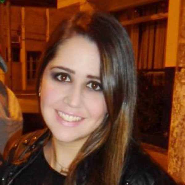 Wania Meneguetti comemora mais um aniversário