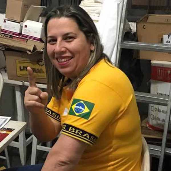 Karina Rodrigues comemora mais um aniversário