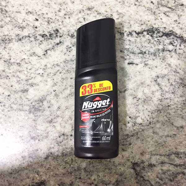 Mulher é presa após furtar cera para calçados e desodorantes em supermercados de Paraguaçu