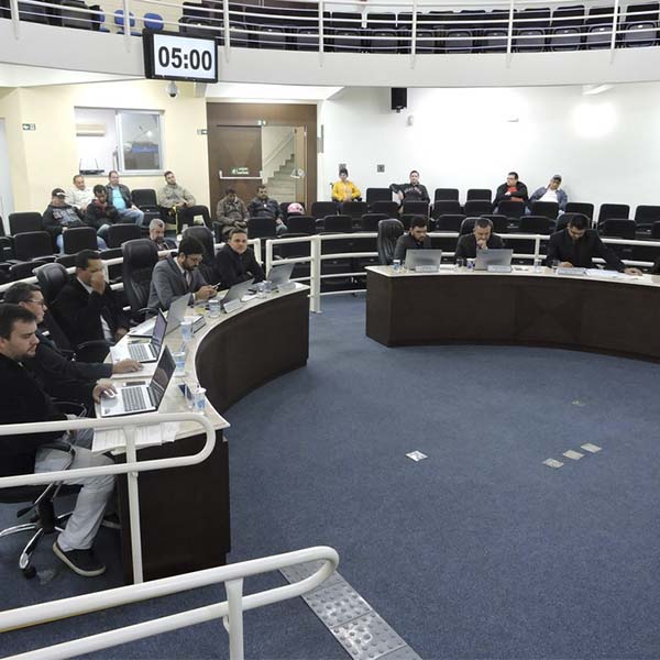 Câmara aprova projeto de autoria da Mesa Diretora