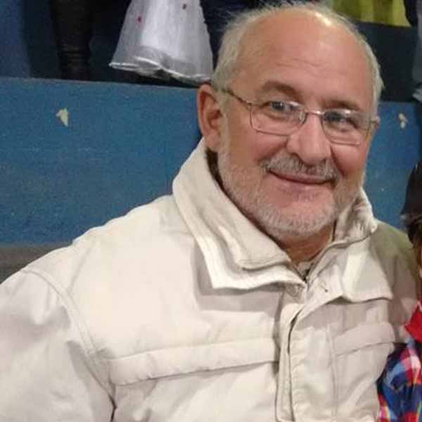 Carlos Bruschi celebra mais um ano de vida