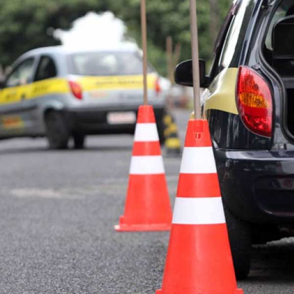 Detran.SP flagra irregularidades em autoescola de Marília