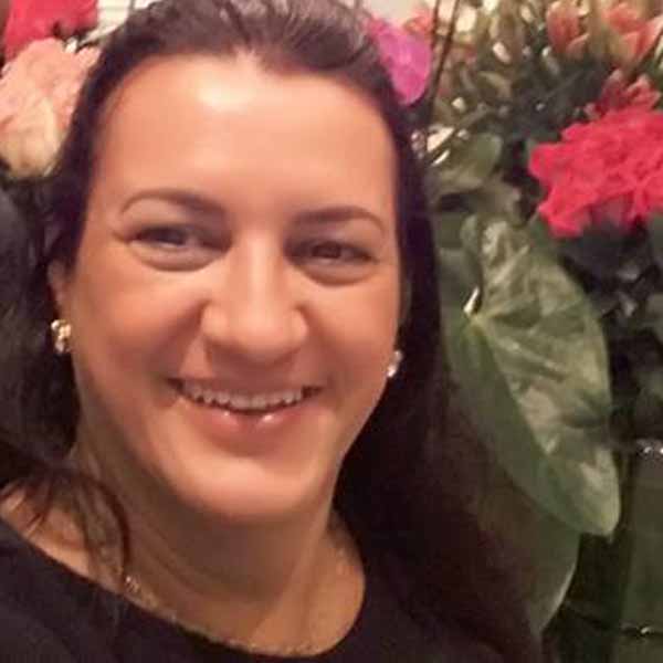 Silvana Marson apaga velinhas nesta segunda