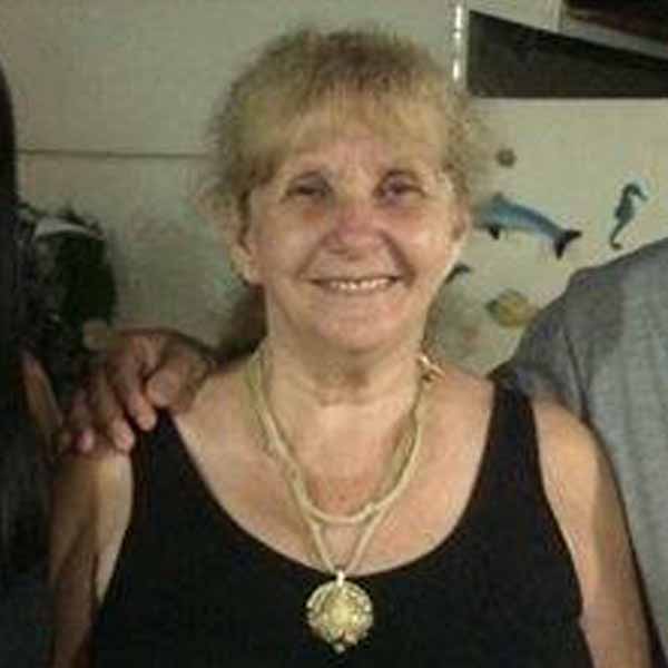Aurea Menegon celebra mais um ano de vida