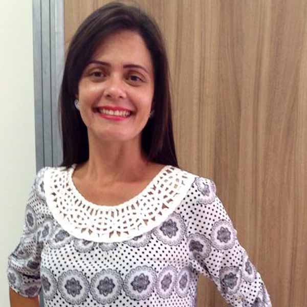 Marcia Cordeiro comemora mais um aniversário