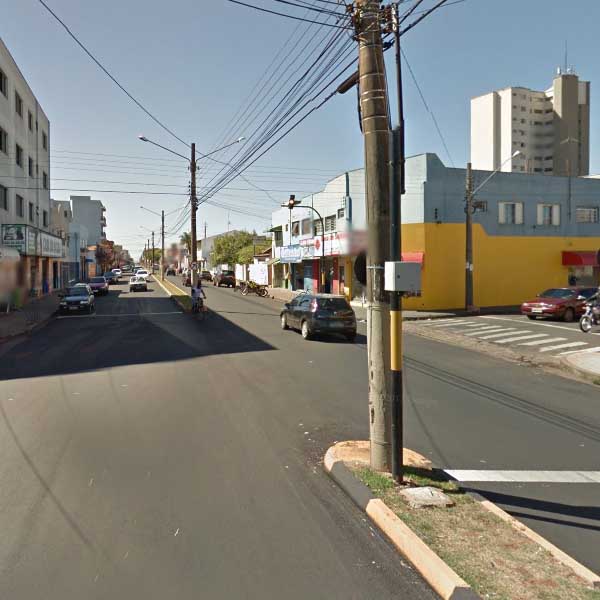 Idosa morre após ser atropelada na faixa de pedestres em Assis