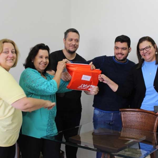 Prefeita recebe da Univesp resultado do vestibular em Paraguaçu