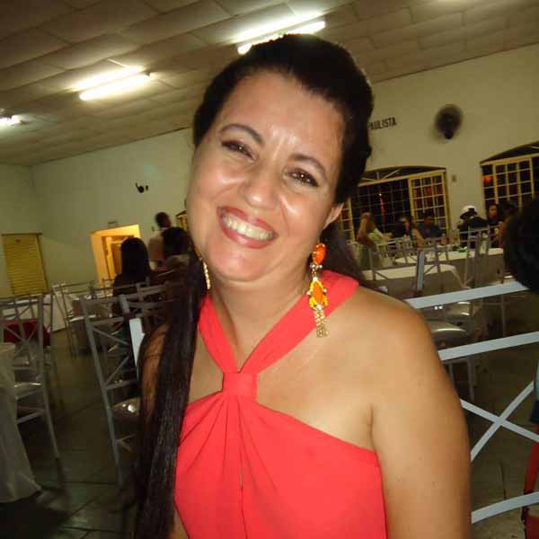 Shirlei Rodrigues celebra mais um ano de vida