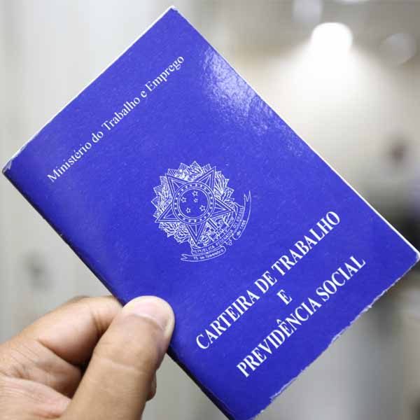 Escola Sesi e Usina Cocal estão contratando profissionais