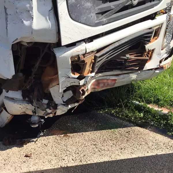 Colisão frontal mata homem na SP-284 em Rancharia