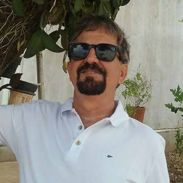 Carlos Sanches celebra mais um ano de vida