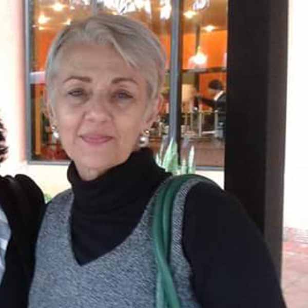 Márcia Bastos apaga velinhas neste sábado