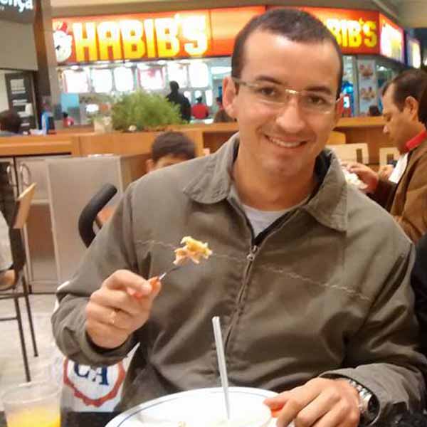 Néliton Martins celebra mais um ano de vida