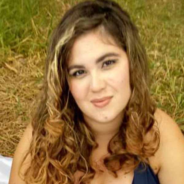 Vanessa de Andrade comemorou mais um aniversário