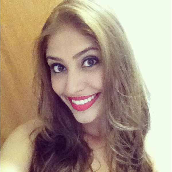 Clel Andrade comemora mais um aniversário