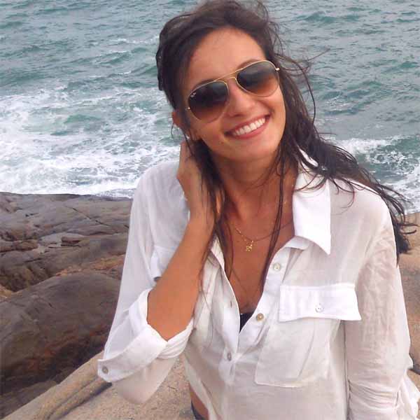 Beatriz Gonçalves completa idade nova