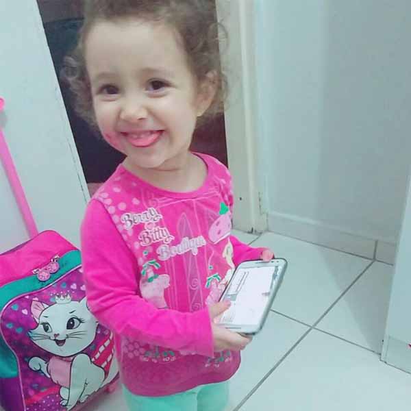 Mistério cerca morte de menina de dois anos em Marília