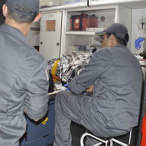 Motos colidem e deixam três pessoas feridas na rodovia Paraguaçu/Conceição