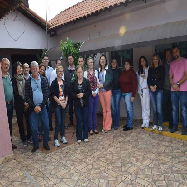 Salão de Beleza da Cidinha Cabeleireira recebe o terço empresarial