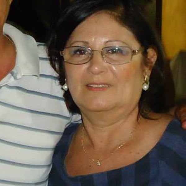 Maria Cortez apaga velinhas nesta sexta