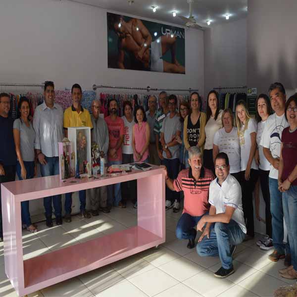 Lelly Lingerie recebe o terço empresarial