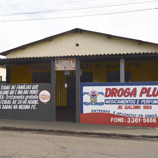Cerea oferece reuniões semanais para dependentes de álcool