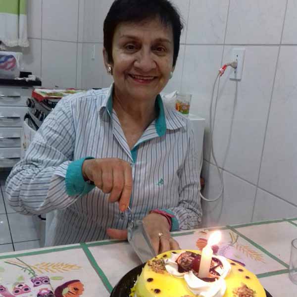 Zila Cartapati apaga velinhas nesta terça