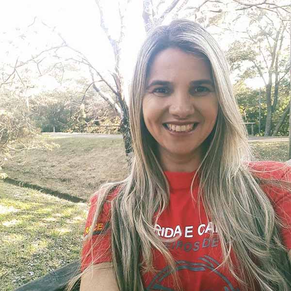 Angélica Vieira completa idade nova