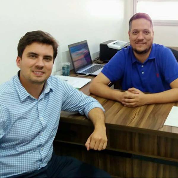 Presidente da Câmara Ian Salomão recebe Vinícius Camarinha em nossa cidade