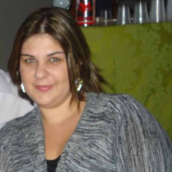 Fernanda Francischetti celebra mais um ano de vida