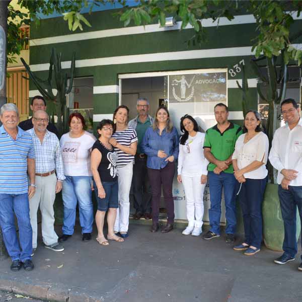 Escritório Pro Campo-Projeto Agropecuario/Consultoria Técnica recebe o terço empresarial