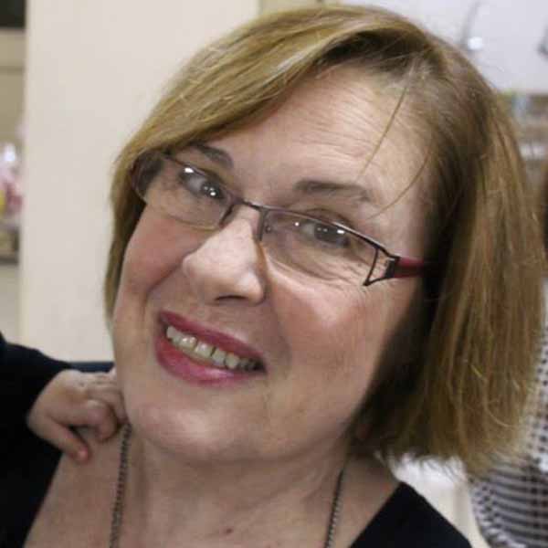 Eliane Kater apaga velinhas nesta quinta