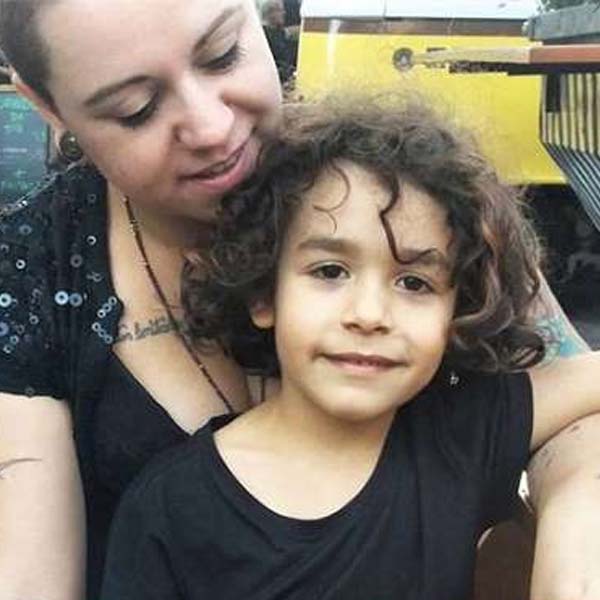 'Chico usa vestido': Carol cria o filho sem imposições de gênero
