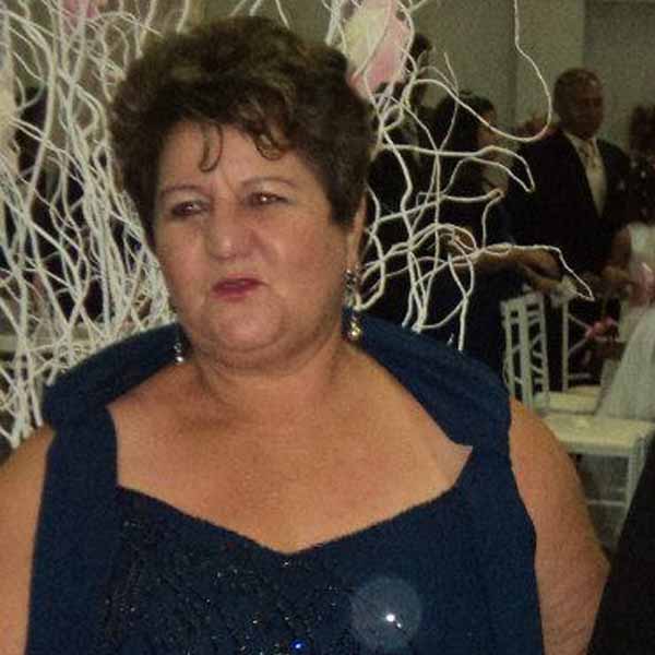 Marilena Oliveira comemora mais um aniversário
