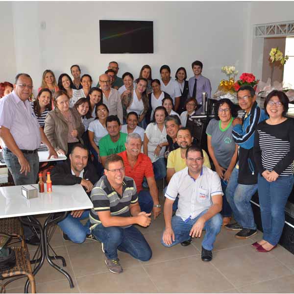 Lanchonete Saborearte recebe o terço empresarial