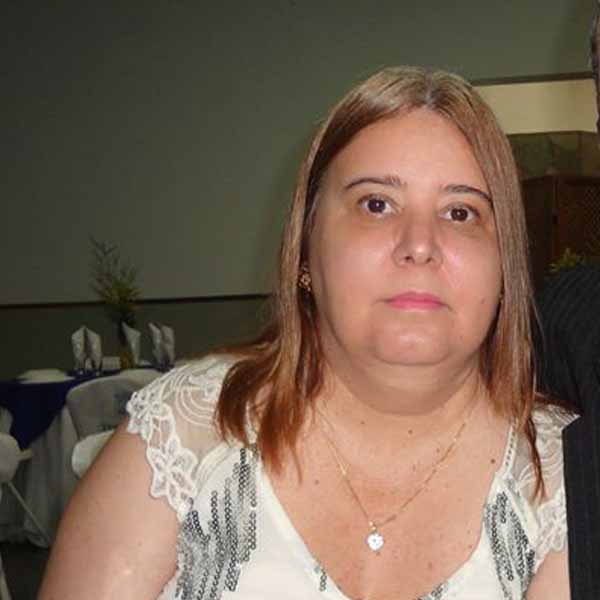 Marcia Moreira comemora mais um aniversário