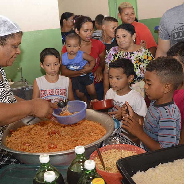 Associação de Moradores do Bairro da Vila Nova realiza confraternização de Natal