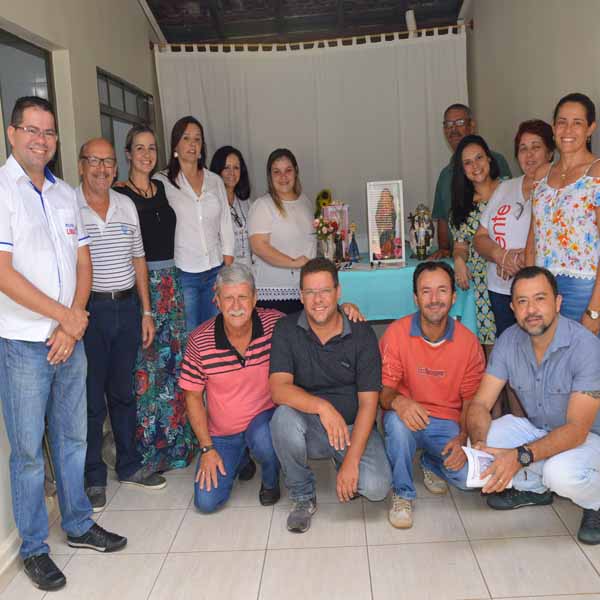 Espaço de Beleza da Thayli recebe o terço empresarial