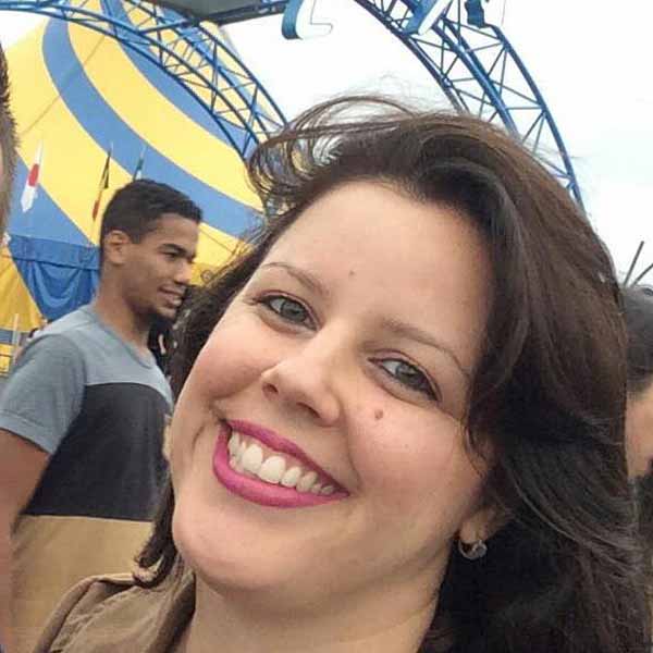 Gabriella de Paiva completou idade nova